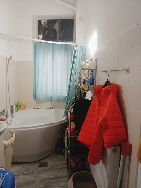 2 camere Universitate, Carol I, Mosilor